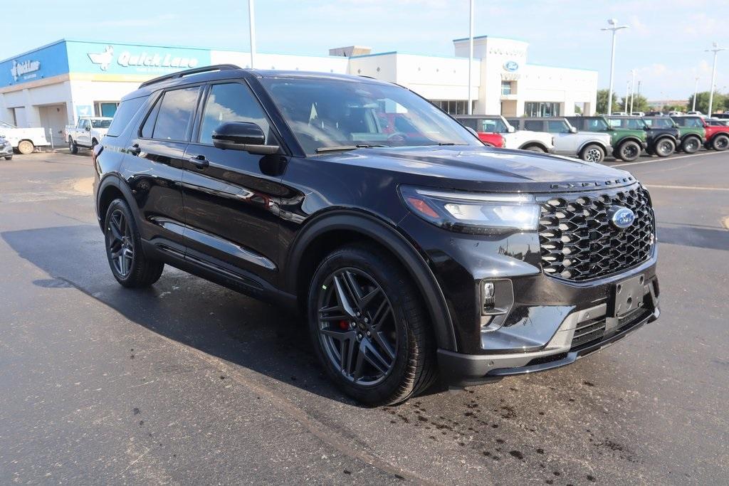 new 2025 Ford Explorer car, priced at $59,000