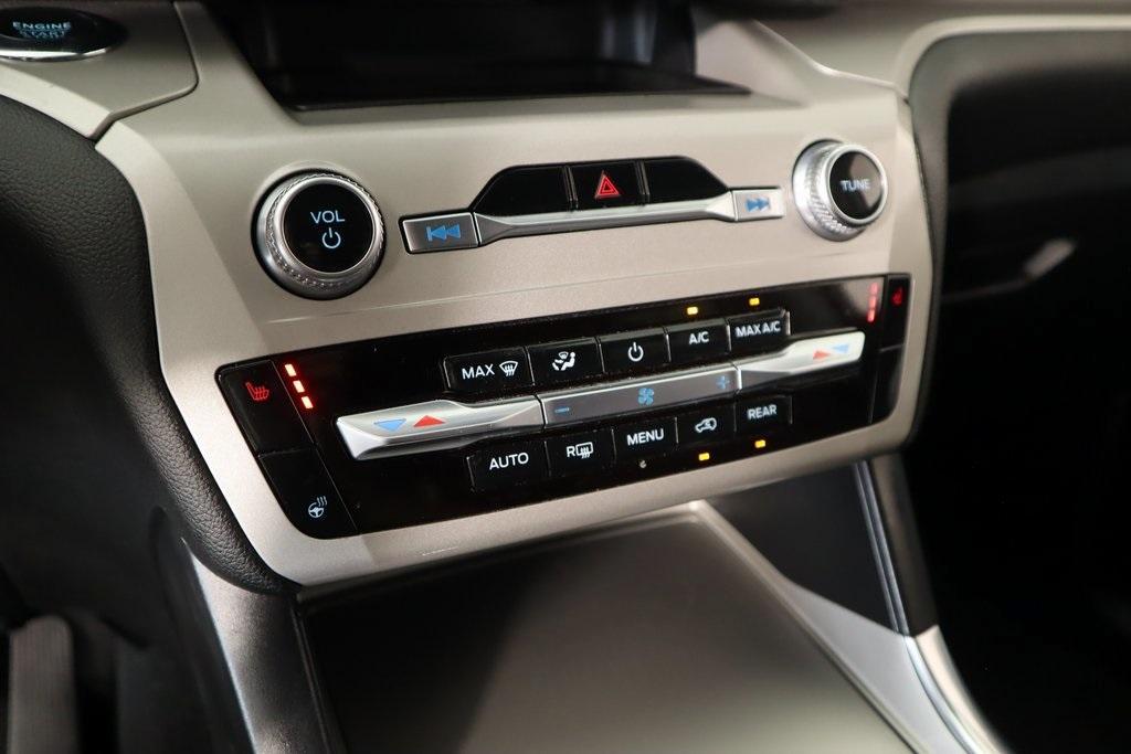 used 2023 Ford Explorer car, priced at $33,995