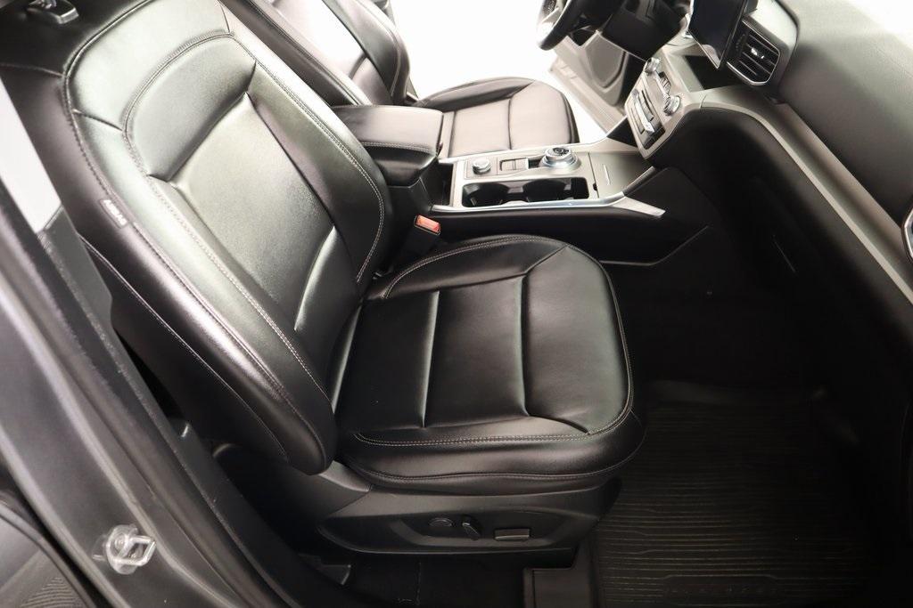 used 2023 Ford Explorer car, priced at $33,995