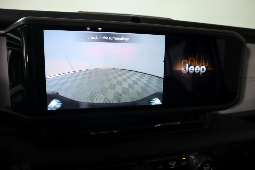 used 2024 Jeep Gladiator car, priced at $34,897