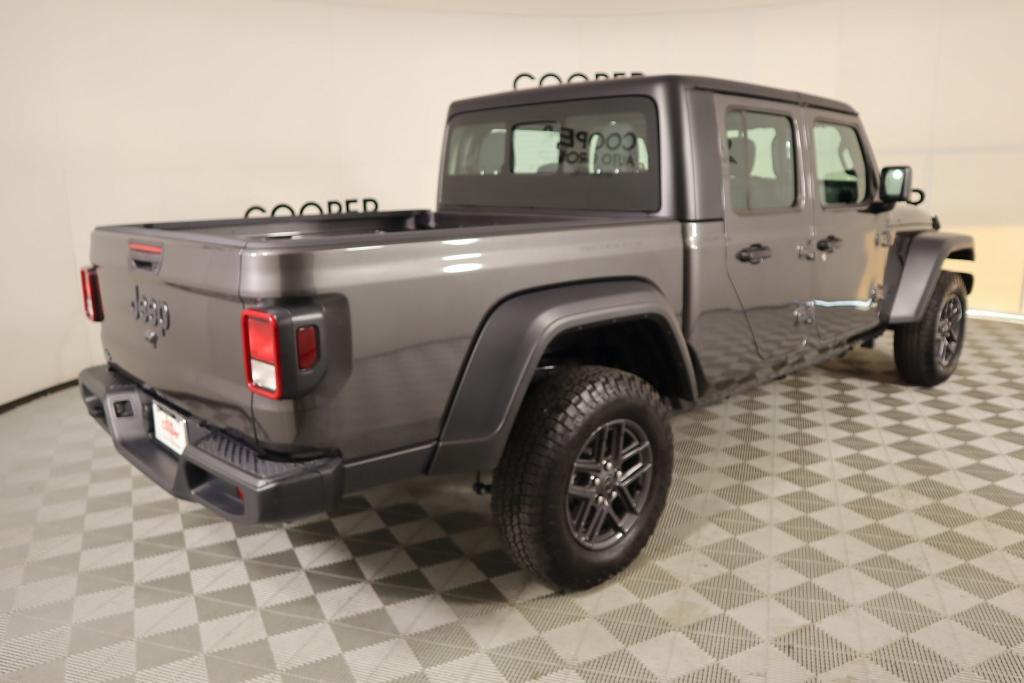used 2024 Jeep Gladiator car, priced at $34,897