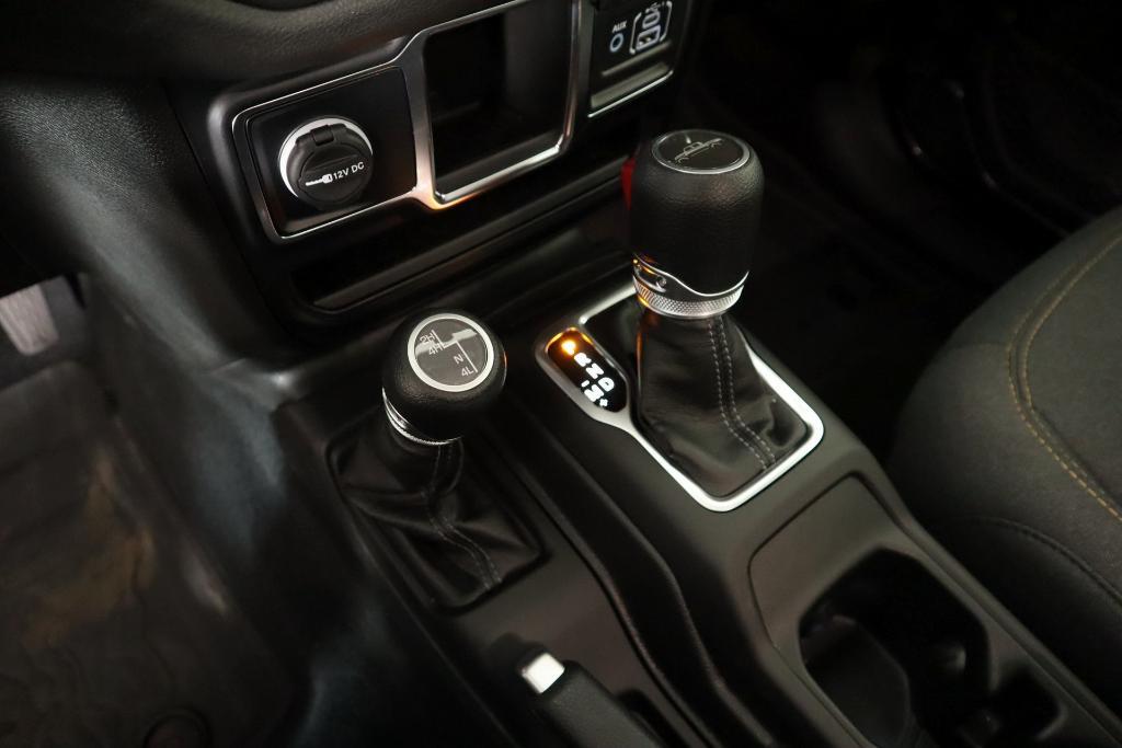 used 2024 Jeep Gladiator car, priced at $34,897