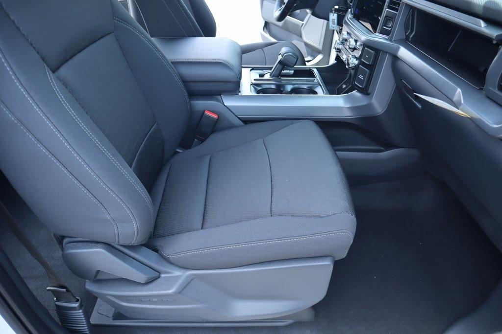 new 2025 Ford F-150 car, priced at $52,280