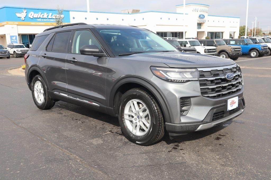new 2025 Ford Explorer car, priced at $38,604