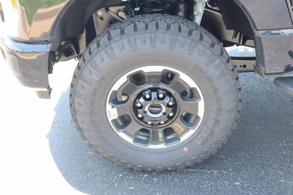 new 2025 Ford F-250 car, priced at $81,440