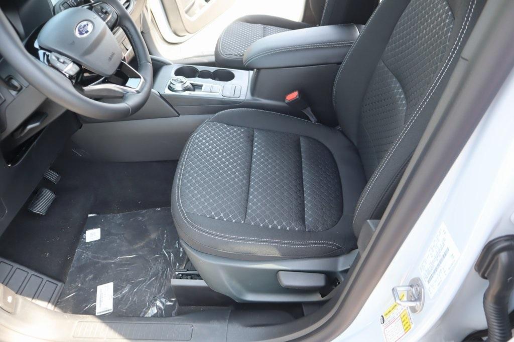 new 2025 Ford Escape car, priced at $26,064