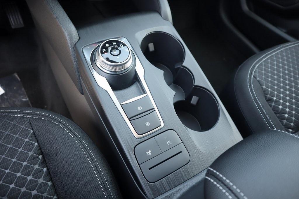 new 2025 Ford Escape car, priced at $26,064