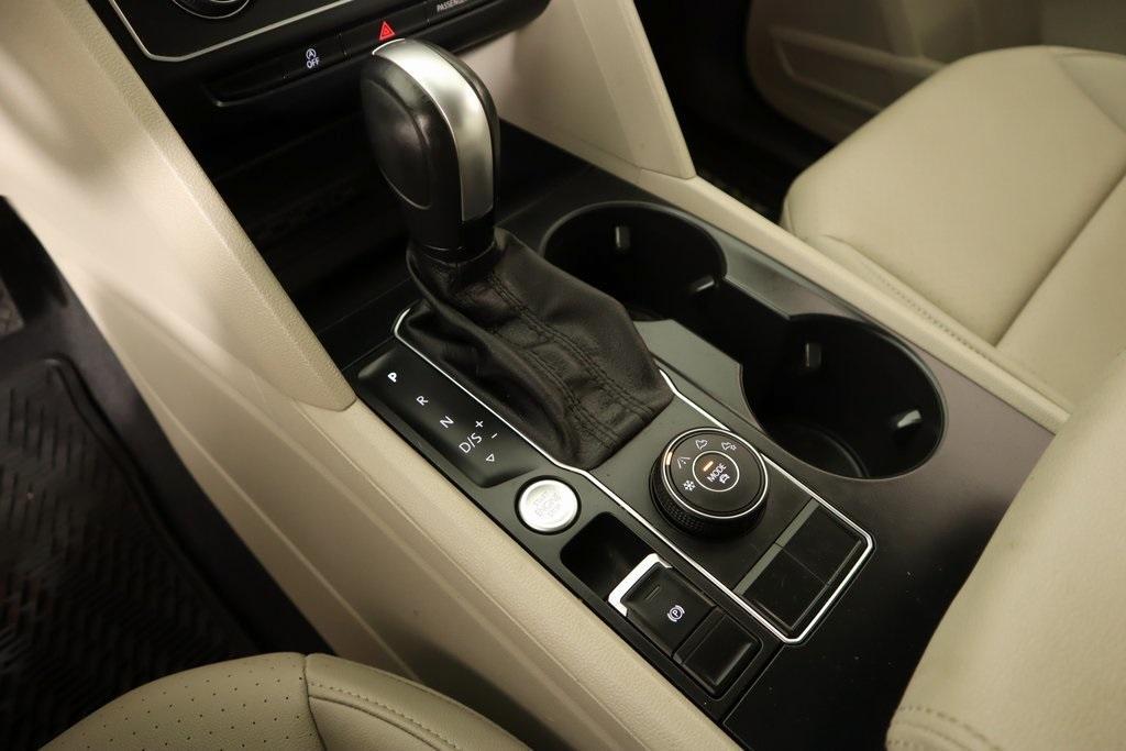 used 2020 Volkswagen Atlas car, priced at $22,337