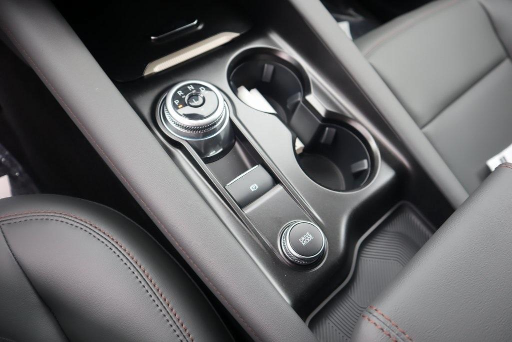 new 2025 Ford Explorer car, priced at $43,969