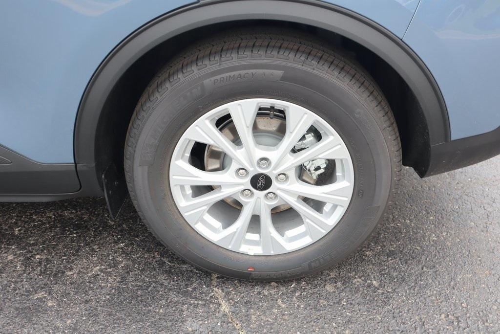 new 2025 Ford Escape car, priced at $25,314