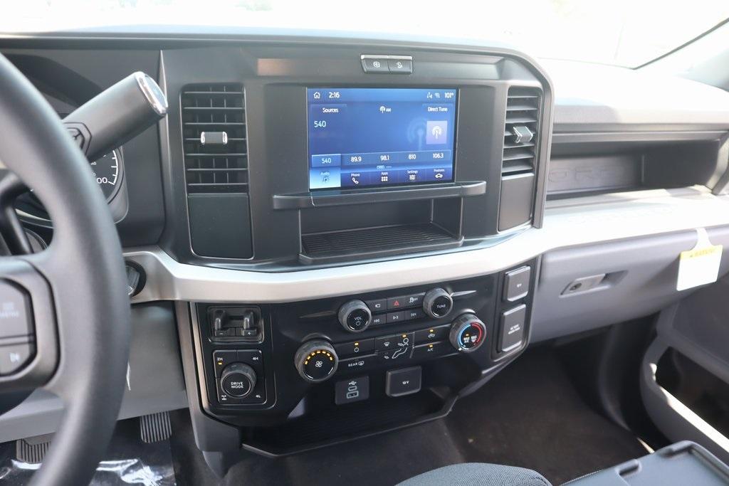 new 2025 Ford F-250 car, priced at $66,881