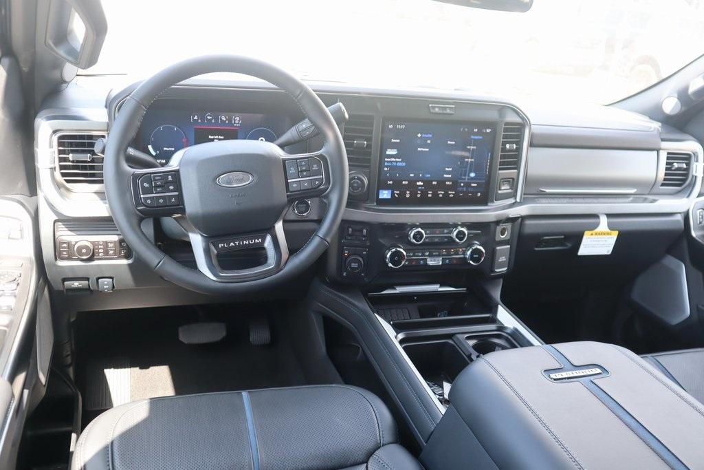 new 2025 Ford F-250 car, priced at $86,912