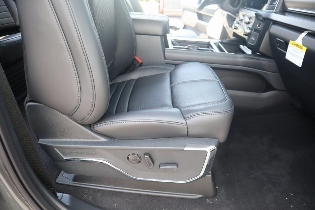new 2025 Ford F-250 car, priced at $86,912