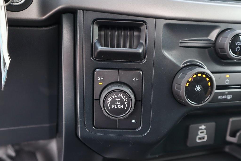 new 2025 Ford F-150 car, priced at $44,288