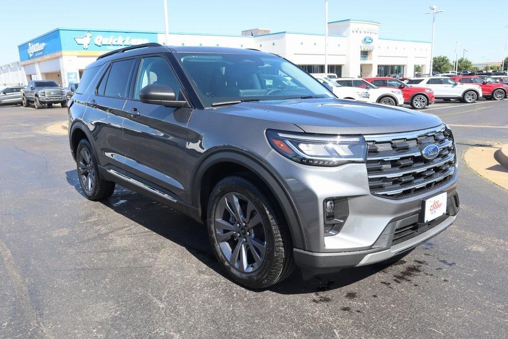 new 2025 Ford Explorer car, priced at $49,079