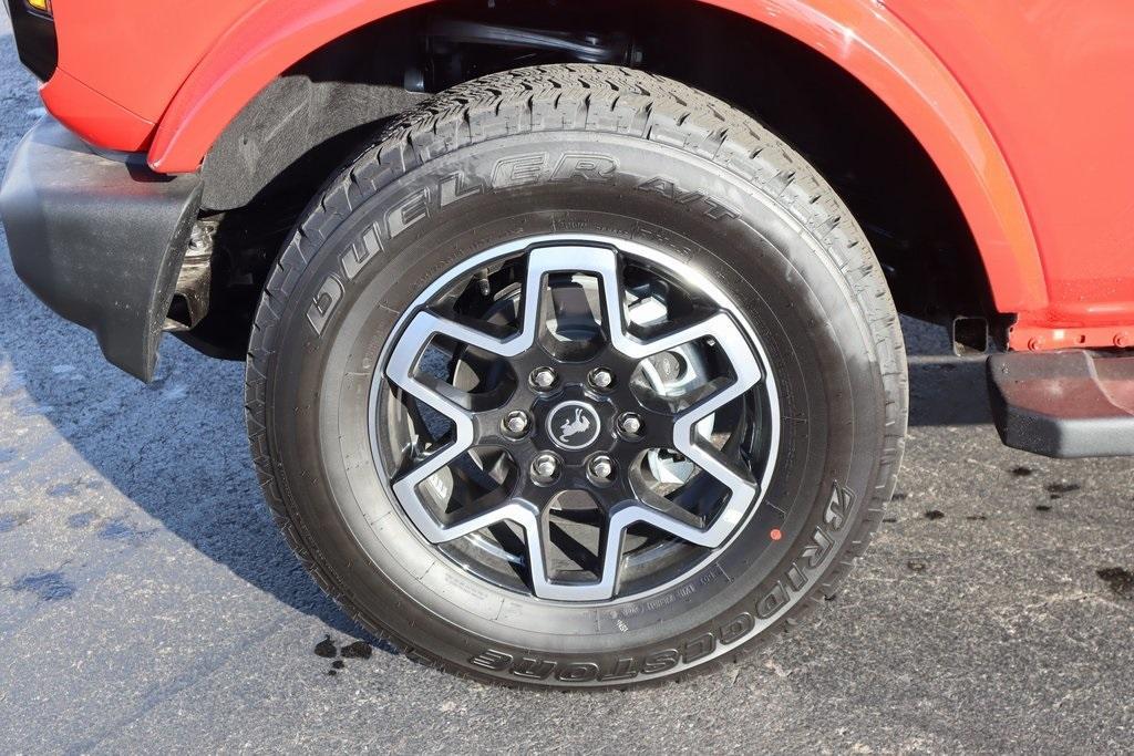 new 2024 Ford Bronco car, priced at $49,323