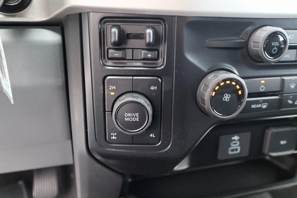 new 2025 Ford F-250 car, priced at $66,881