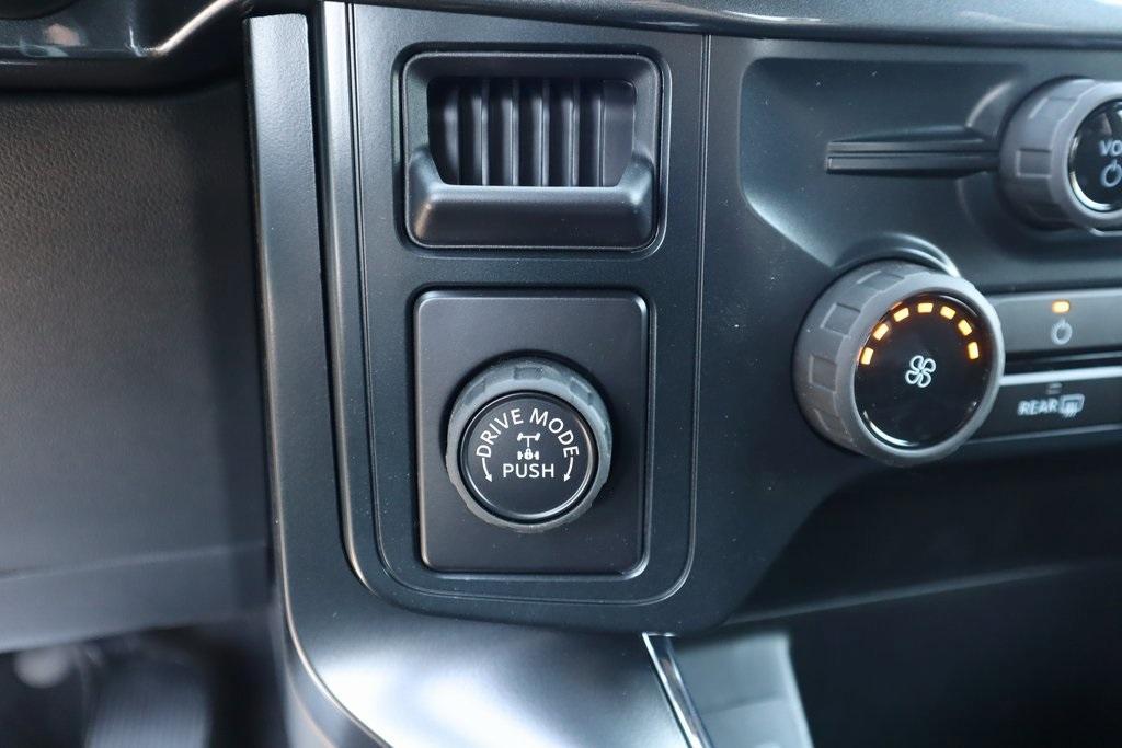 new 2025 Ford F-150 car, priced at $43,147