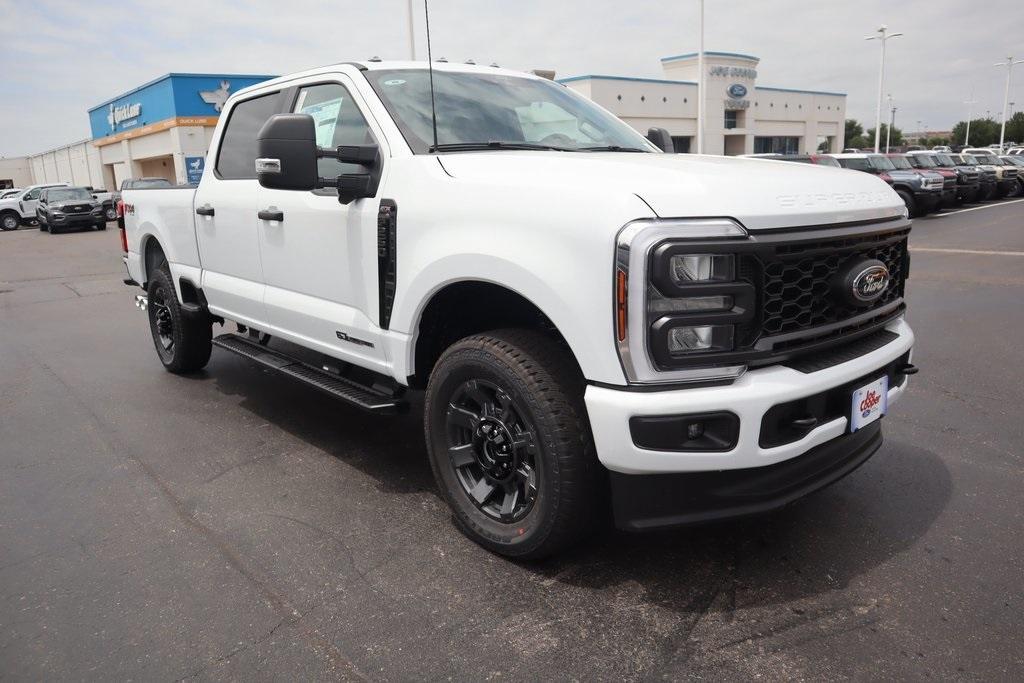 new 2025 Ford F-250 car, priced at $66,966