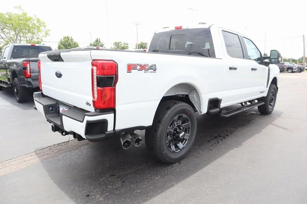 new 2025 Ford F-250 car, priced at $66,966