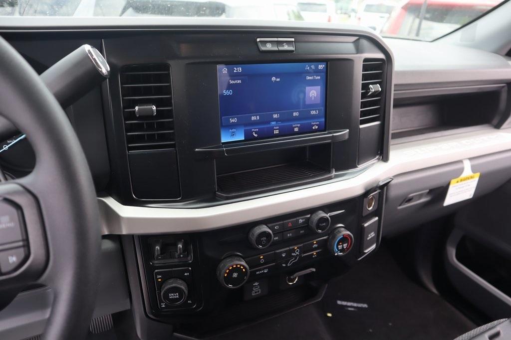 new 2025 Ford F-250 car, priced at $66,966