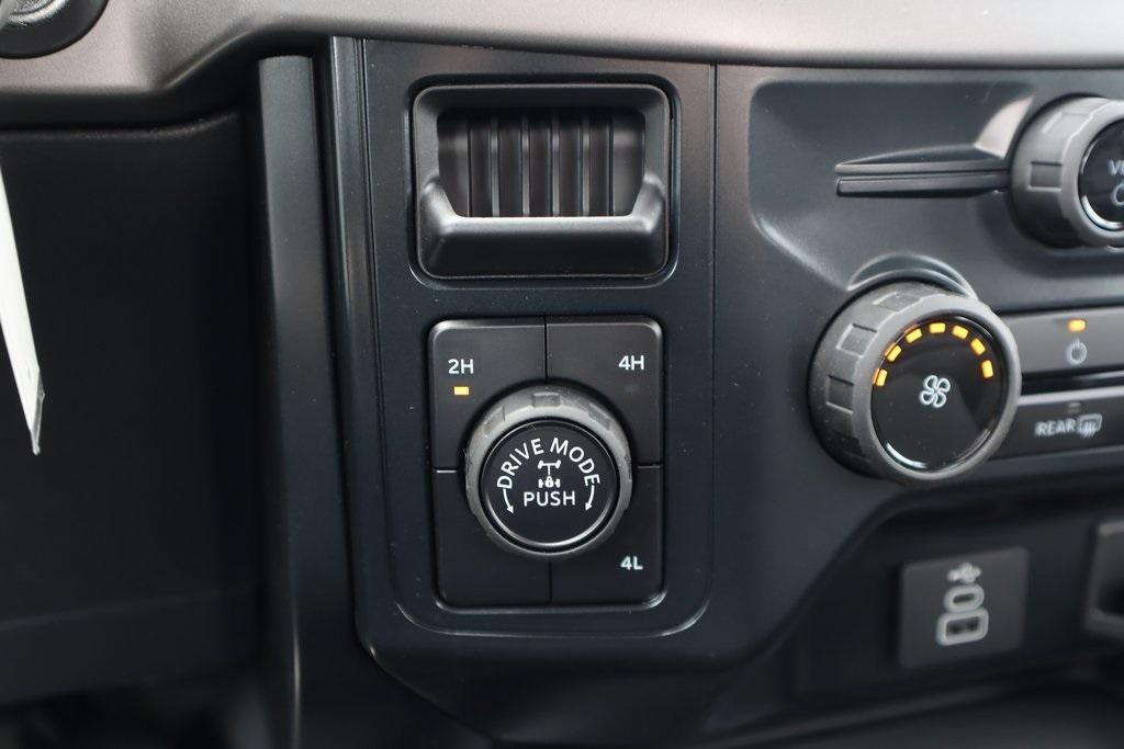new 2025 Ford F-150 car, priced at $44,288