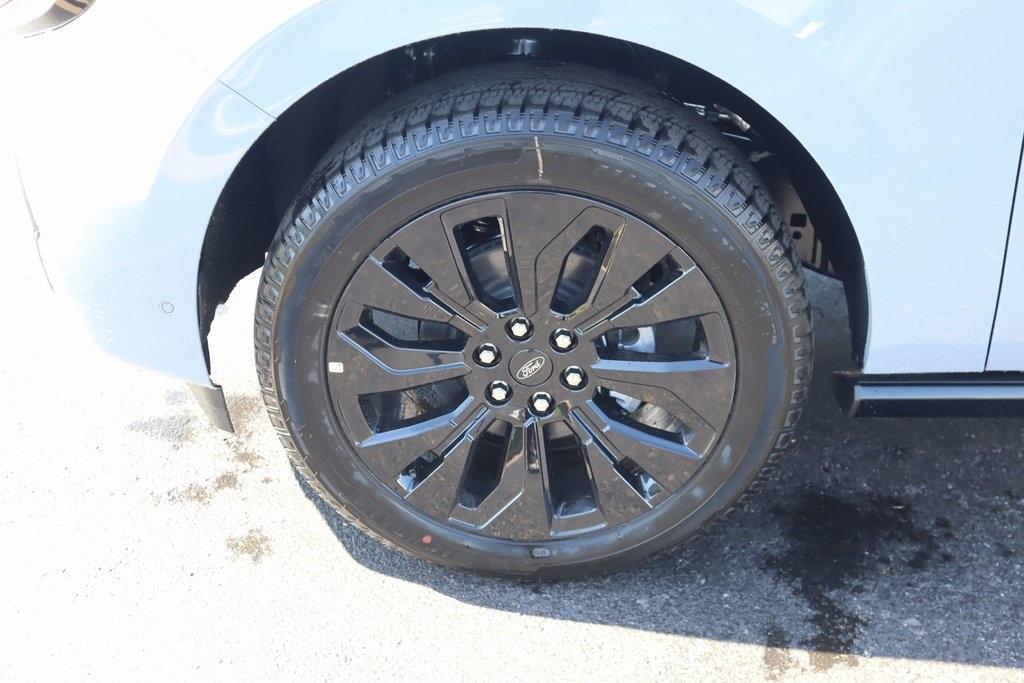 new 2025 Ford Expedition Max car, priced at $84,570