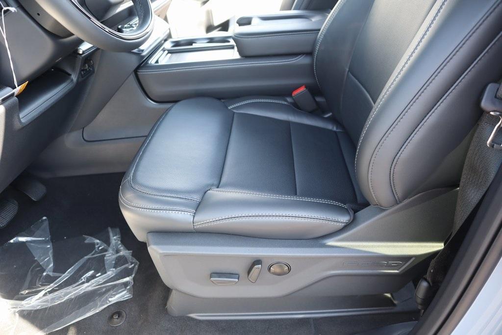 new 2025 Ford Expedition Max car, priced at $84,570
