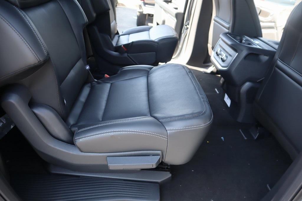 new 2025 Ford Expedition Max car, priced at $84,570