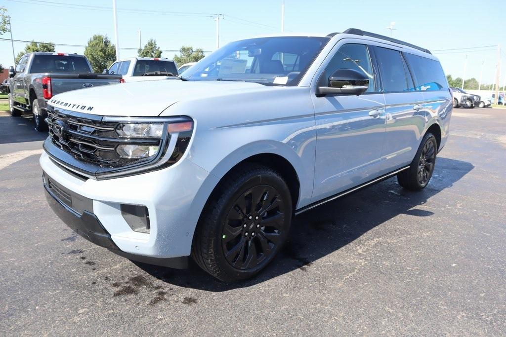 new 2025 Ford Expedition Max car, priced at $84,570