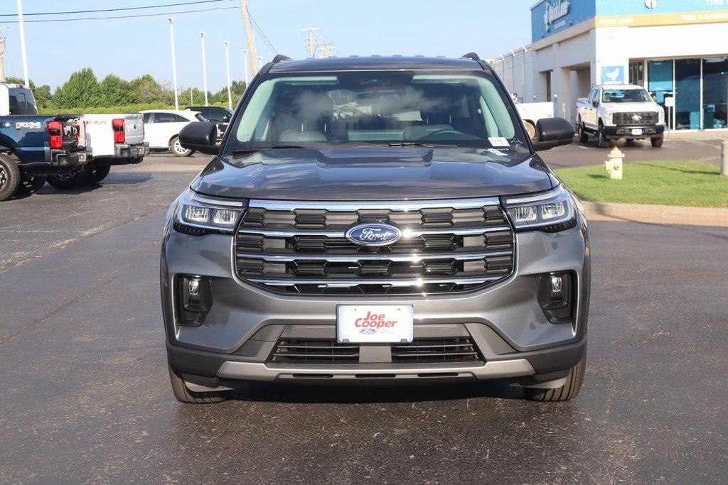 new 2025 Ford Explorer car, priced at $45,423