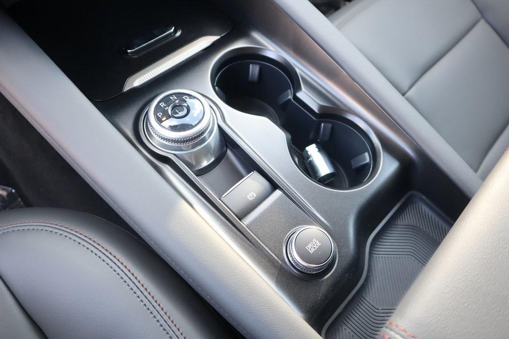 new 2025 Ford Explorer car, priced at $45,423