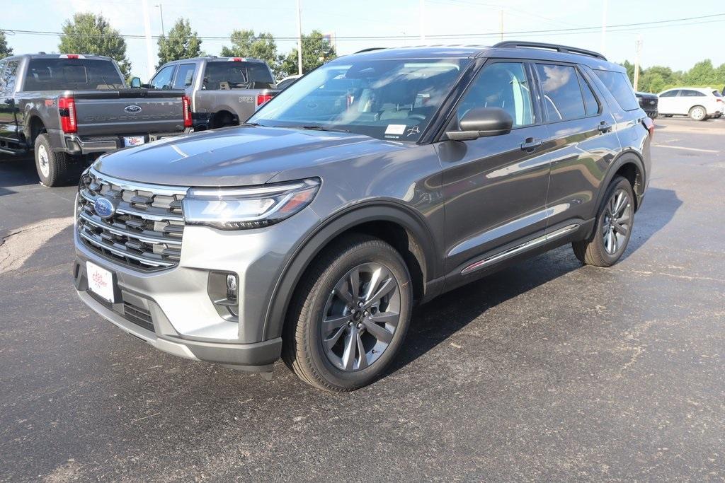 new 2025 Ford Explorer car, priced at $45,423