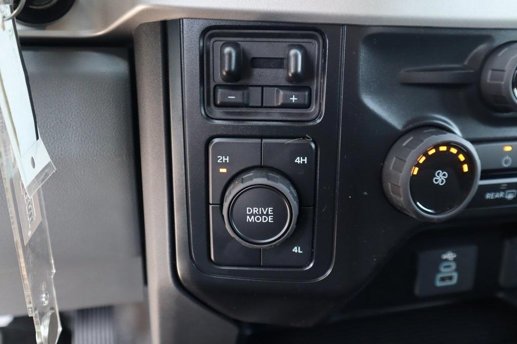 new 2025 Ford F-350 car, priced at $68,325