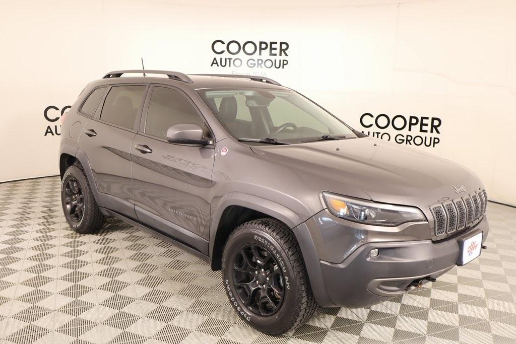 used 2020 Jeep Cherokee car, priced at $23,497