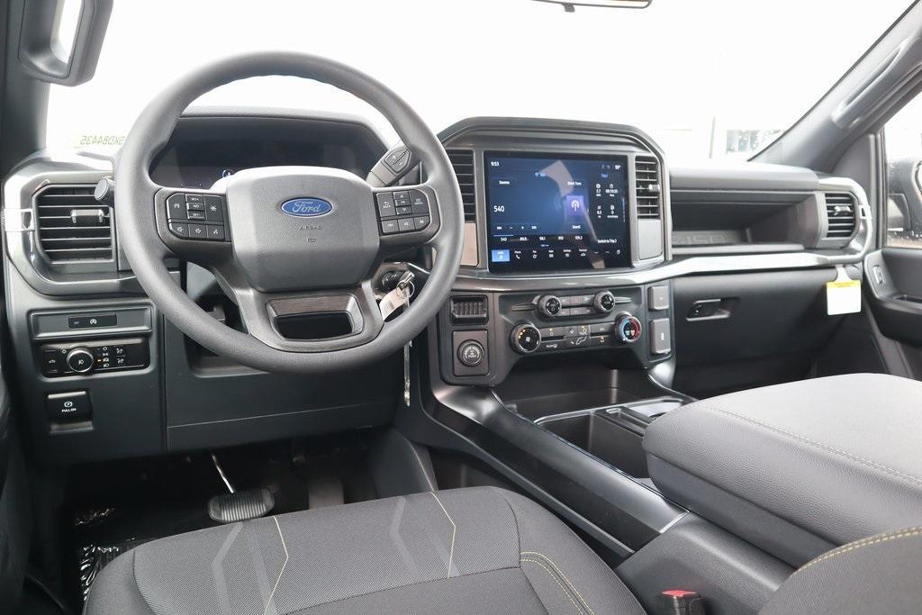 new 2025 Ford F-150 car, priced at $44,434