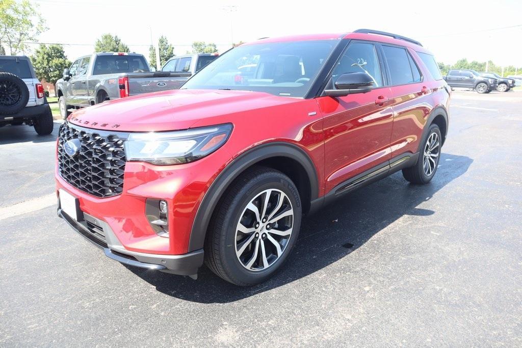 new 2025 Ford Explorer car, priced at $47,140