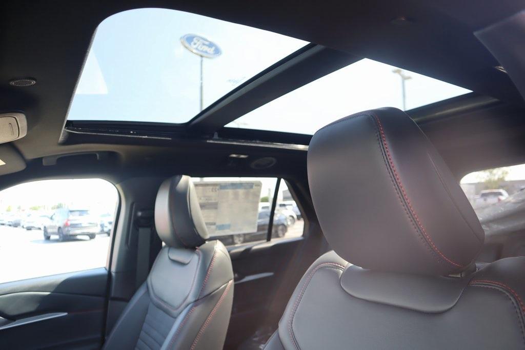 new 2025 Ford Explorer car, priced at $47,140