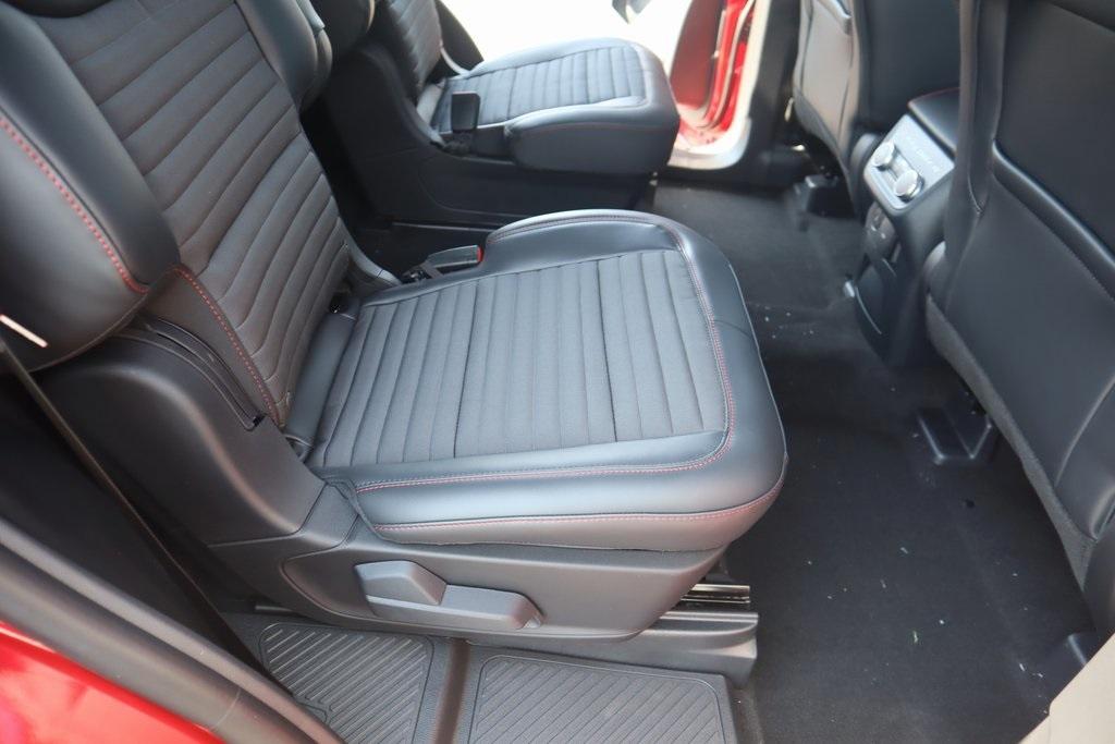 new 2025 Ford Explorer car, priced at $47,140