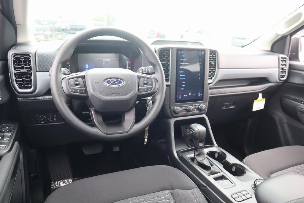 new 2025 Ford Ranger car, priced at $36,880