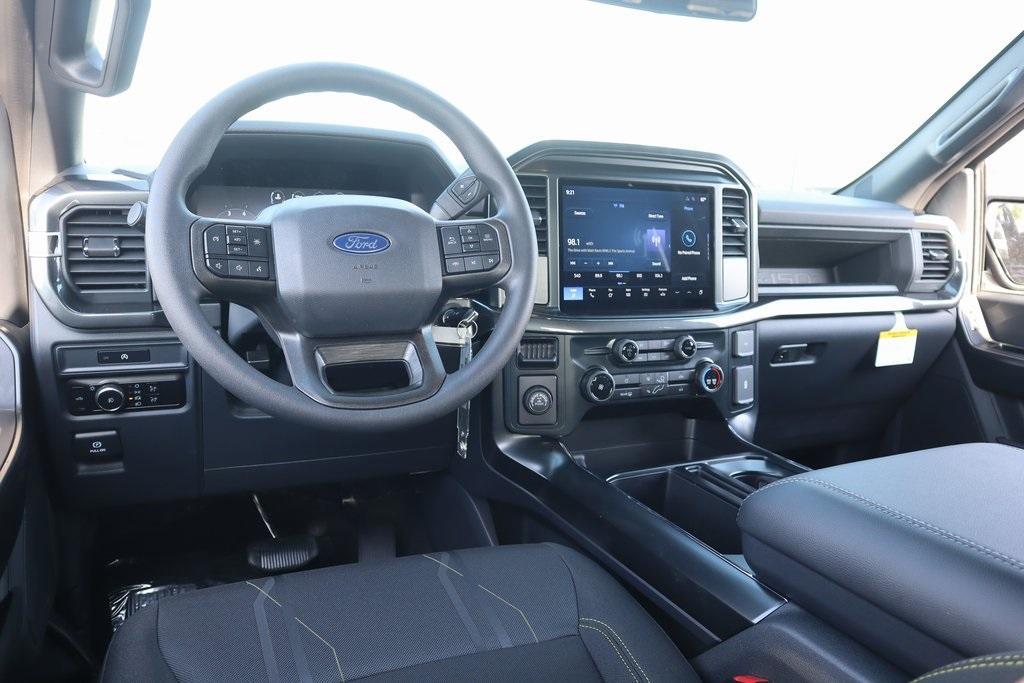 new 2025 Ford F-150 car, priced at $41,184