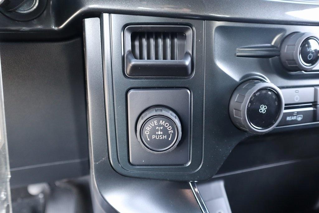 new 2025 Ford F-150 car, priced at $41,184