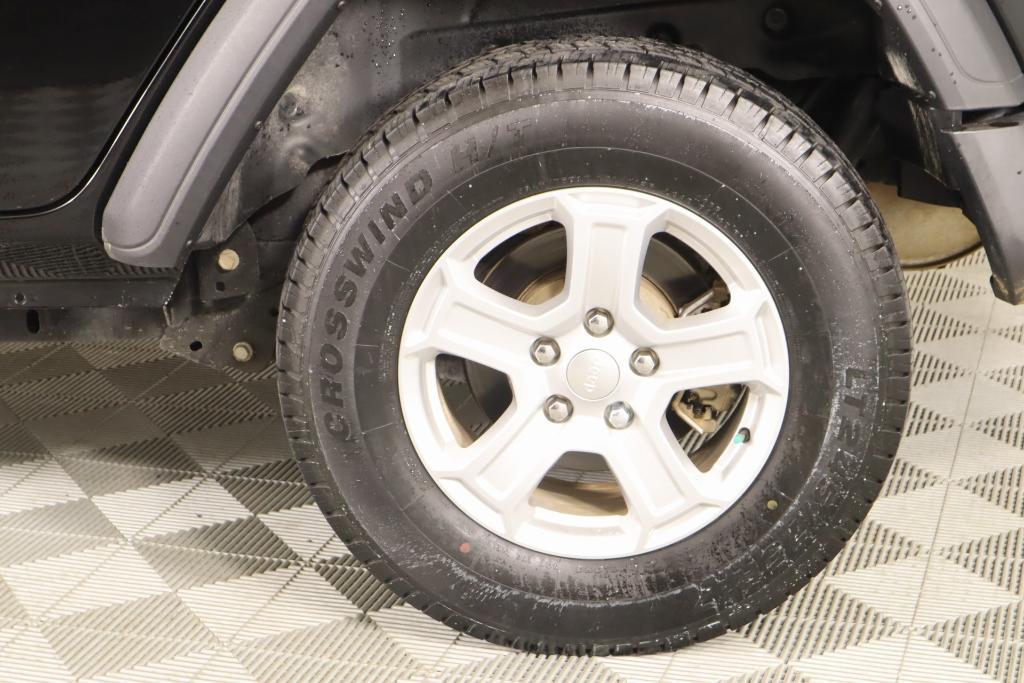 used 2021 Jeep Wrangler Unlimited car, priced at $27,637