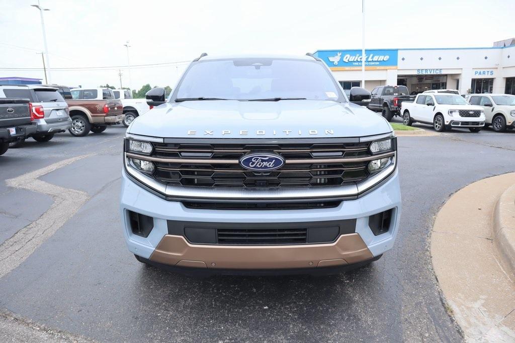 new 2025 Ford Expedition Max car, priced at $89,740