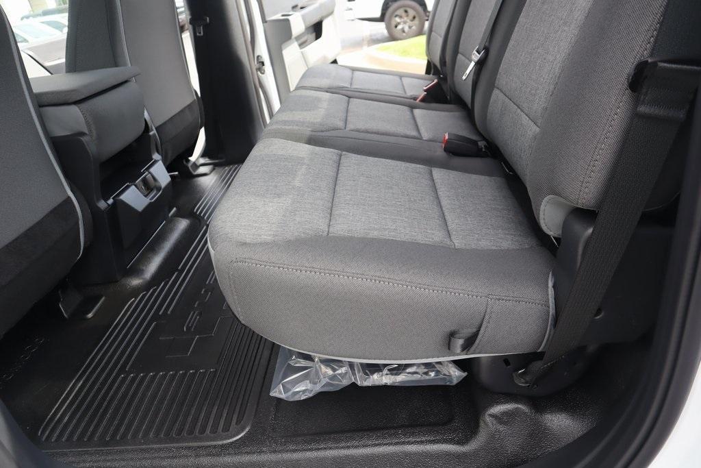 new 2025 Ford F-450 car, priced at $75,120