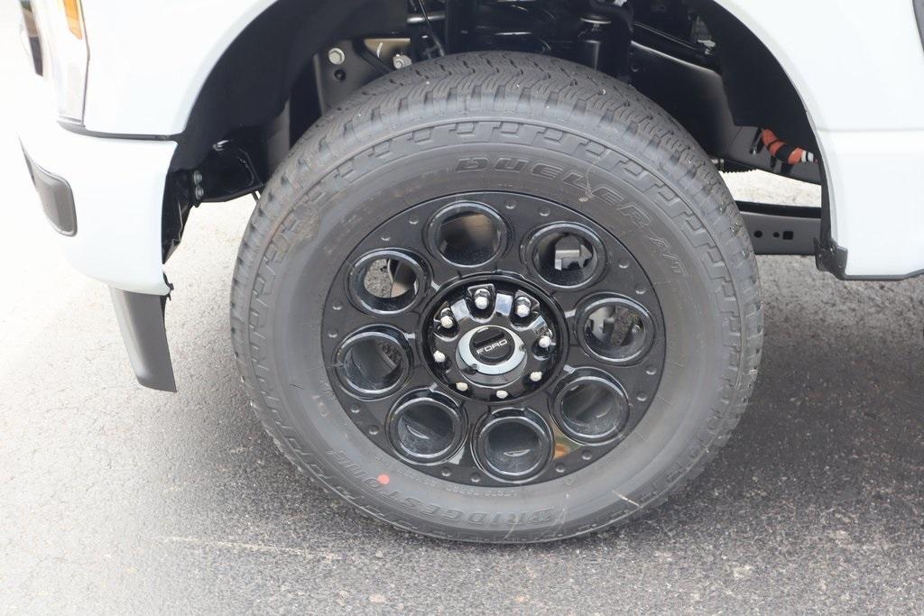 new 2025 Ford F-250 car, priced at $77,097