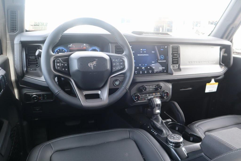 new 2025 Ford Bronco car, priced at $52,222