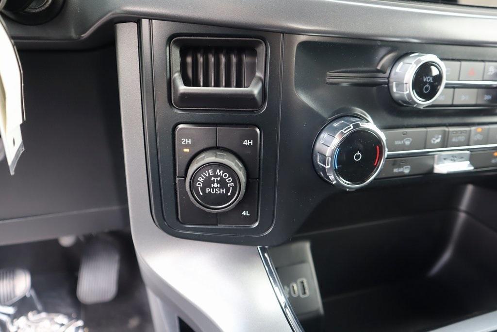 new 2025 Ford F-150 car, priced at $52,191