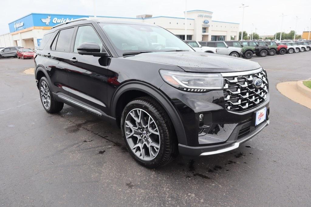 new 2025 Ford Explorer car, priced at $54,377