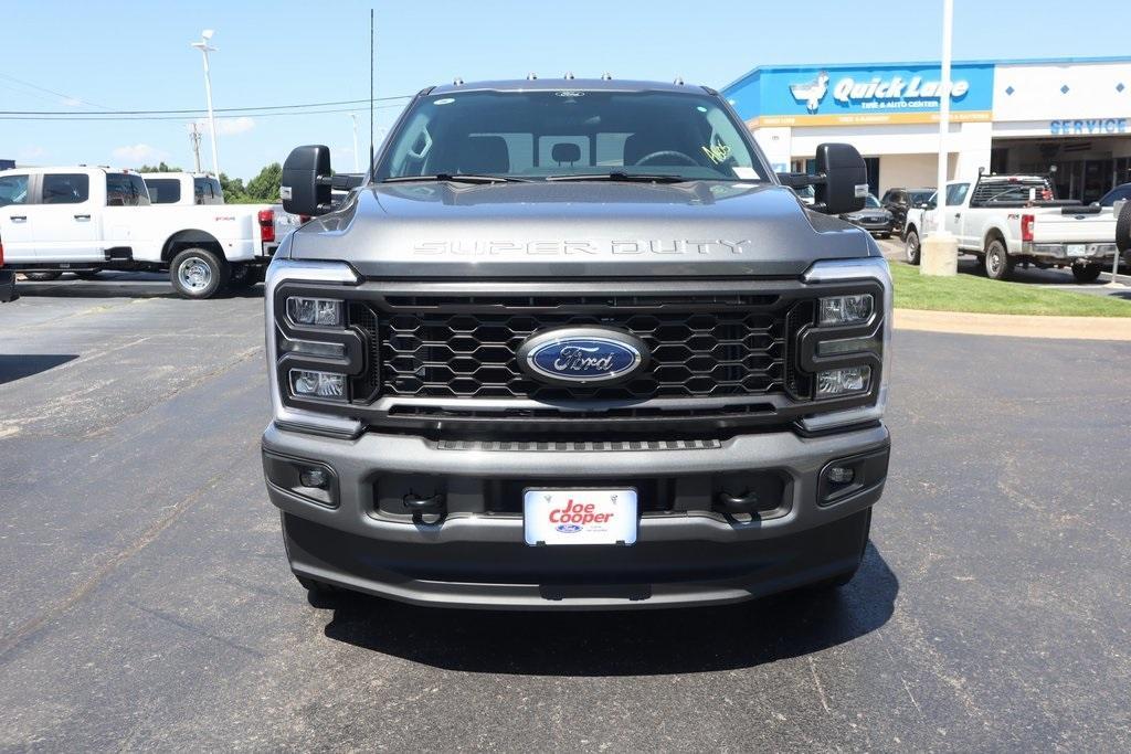 new 2025 Ford F-250 car, priced at $66,966